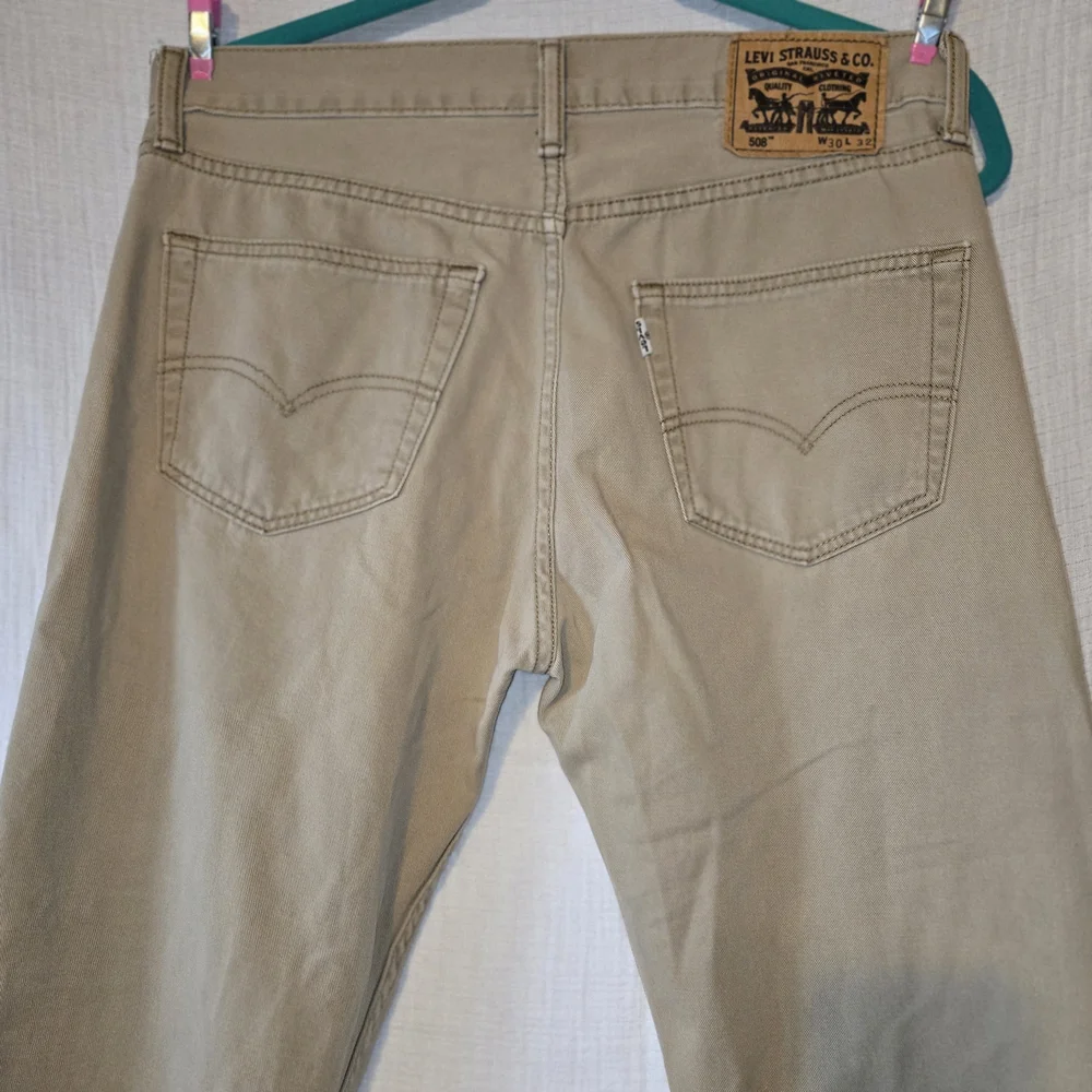 Men’s Levi’s 508 EUC Size 30x32 Khaki Soft Tan‎